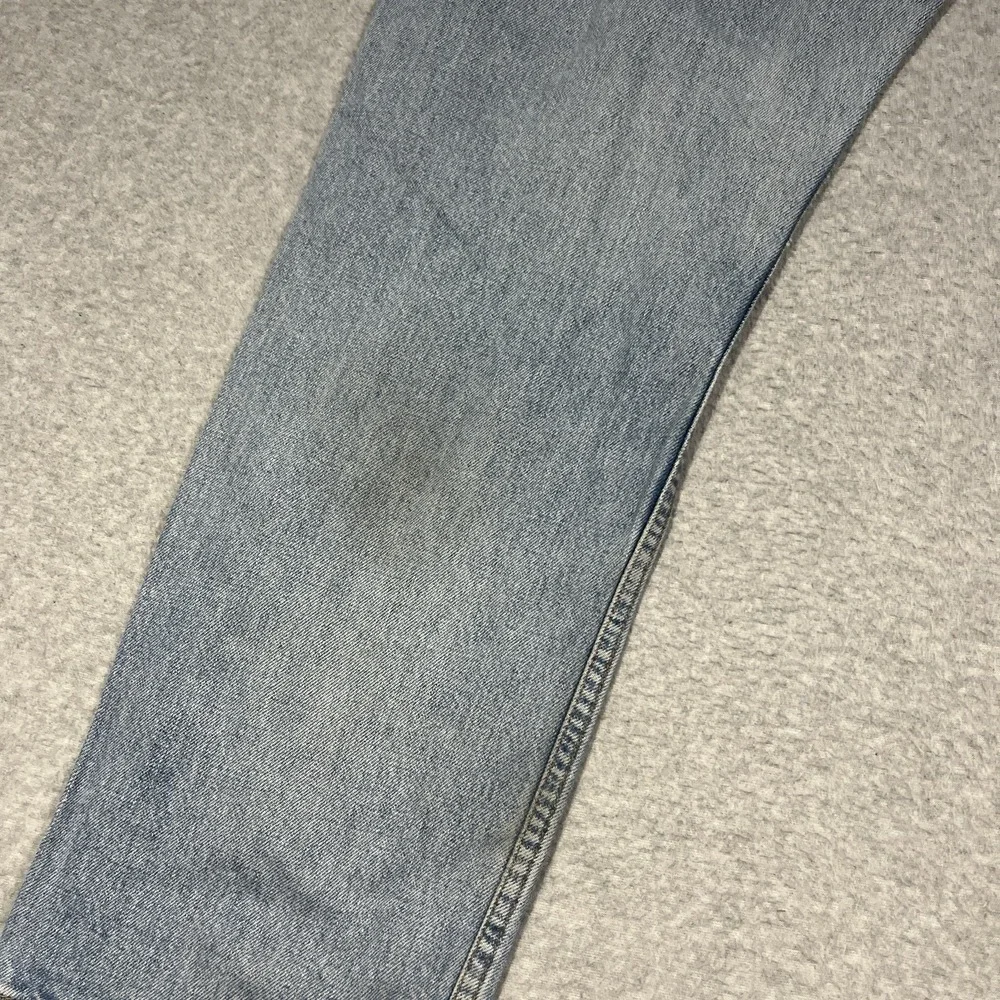 Levis item flawed